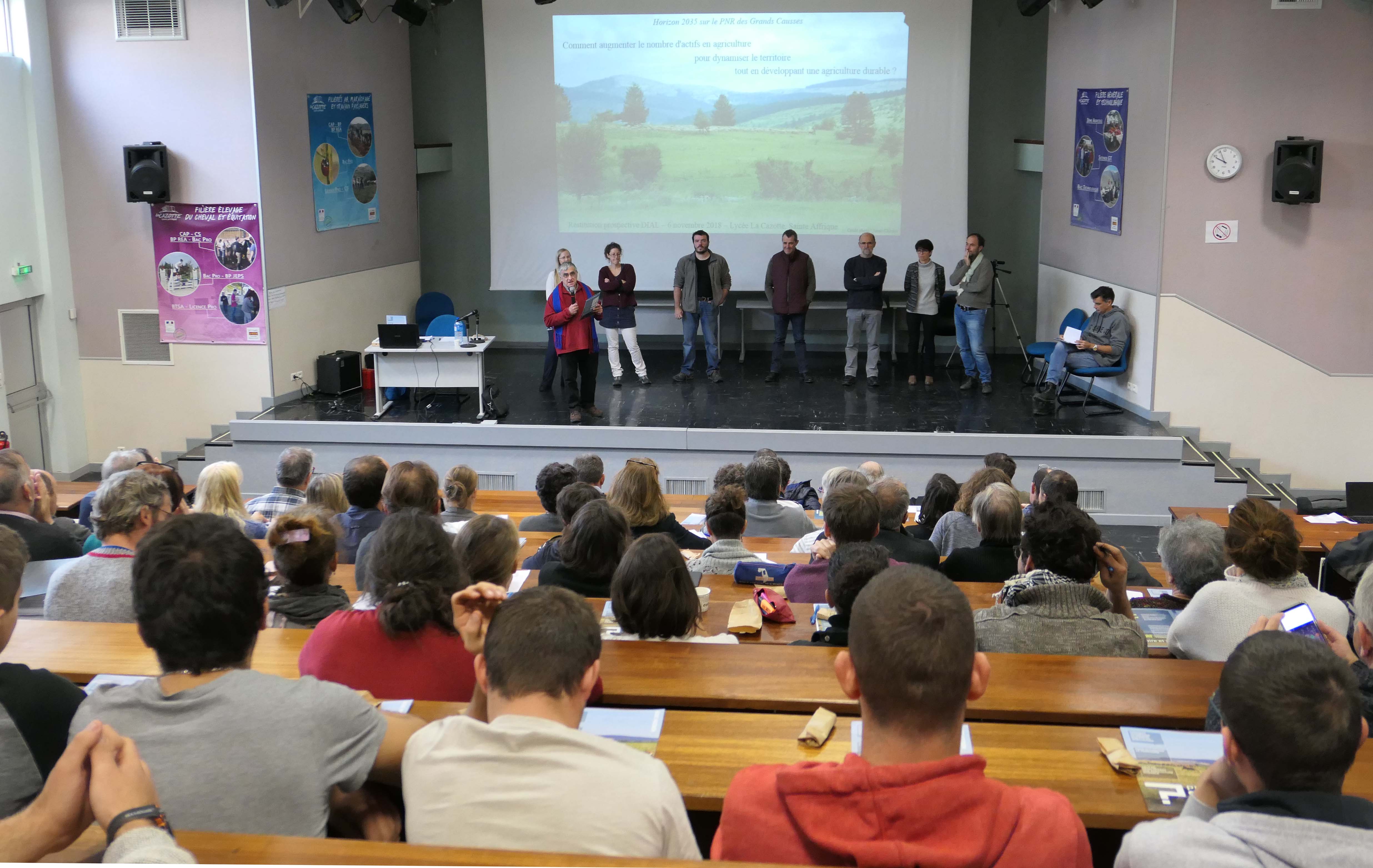 Développer et mettre en œuvre une méthode de prospective par un collectif local - cas d'étude d'ATA-RI